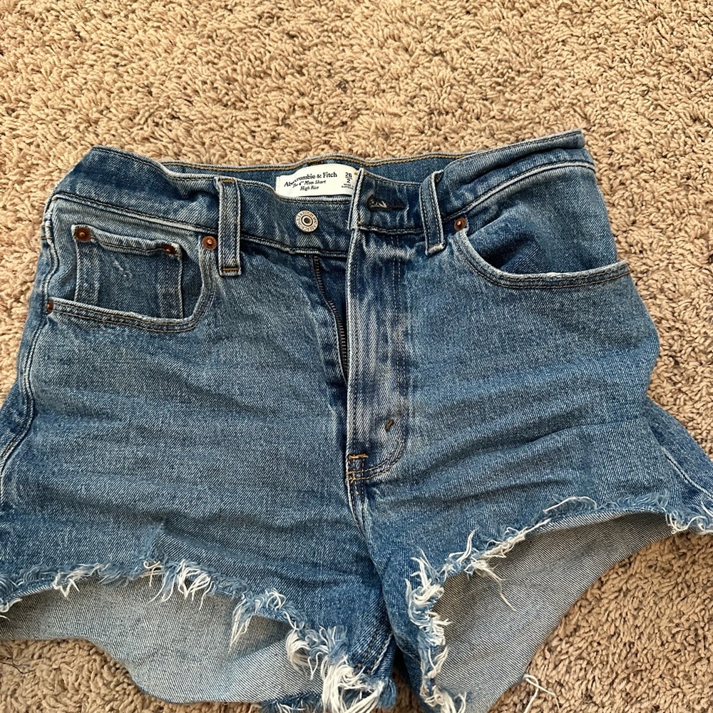 Abercrombie & Fitch 4 inch Mom Short High Rise Denim Shorts